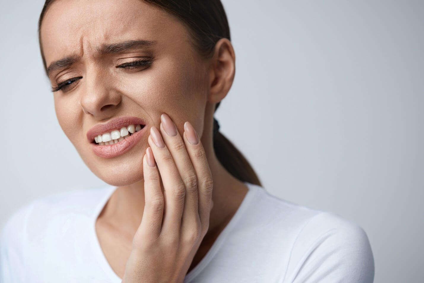 Root Canal Therapy: 5 Key Symptoms Of Root Canal Problems