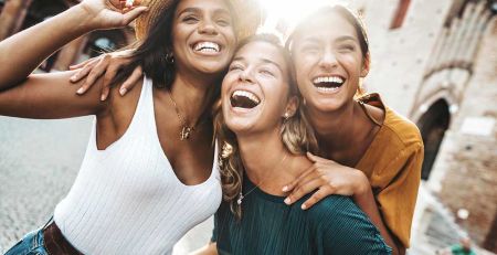 7 Ways How Laughter and Smiling Affects Mental Health