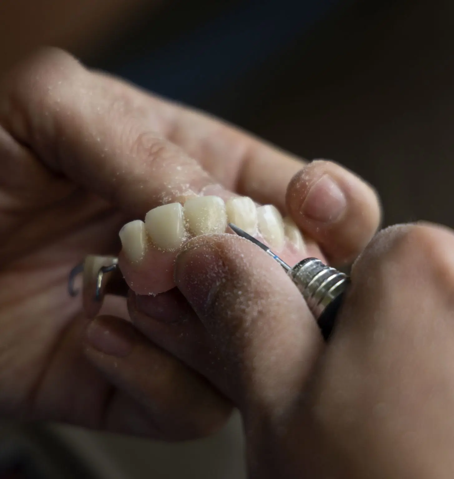 How to fix broken dentures at home?