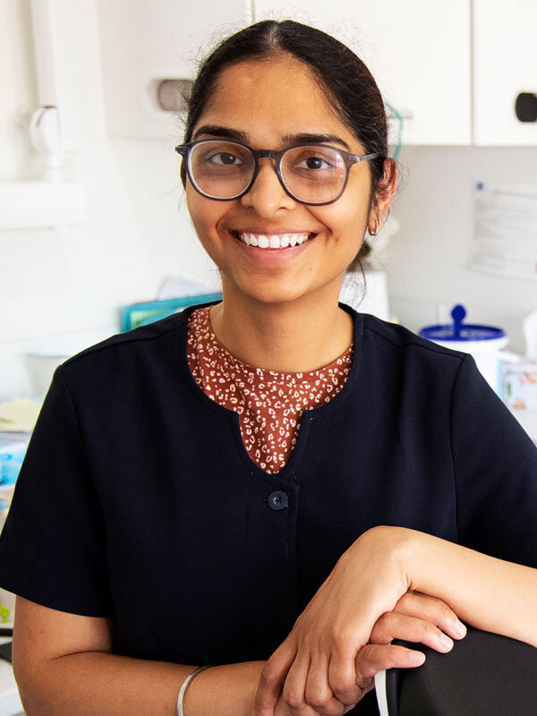 Dr Kulwinder Kaur - General Dentist