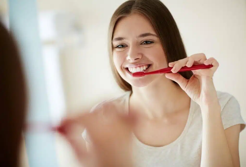 Practice Good Oral Hygiene Habits With Porcelain Veneers