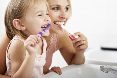 The Importance of Spitting and Not Rinsing Toothpaste