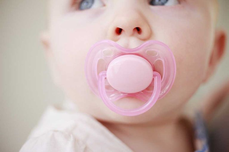 Do Pacifiers Cause Dental Problems? 4 Concerns Of Pacifiers