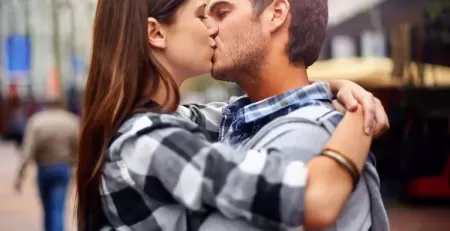 What STD's Can Be Transmitted Through Kissing? 5 Diseases From Kissing